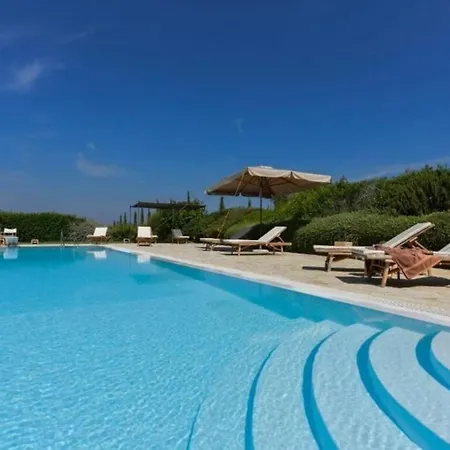 Villa White Retreat *