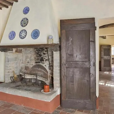 White Retreat Pereta